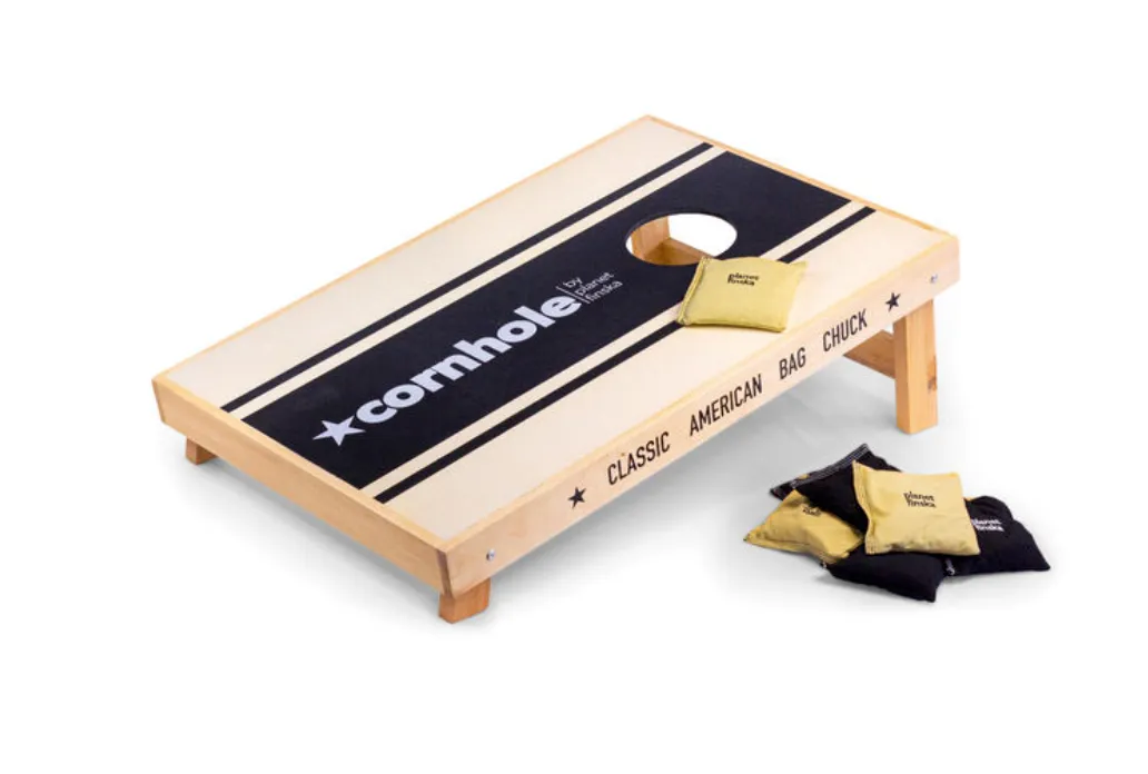Planet  Finska -Cornhole
