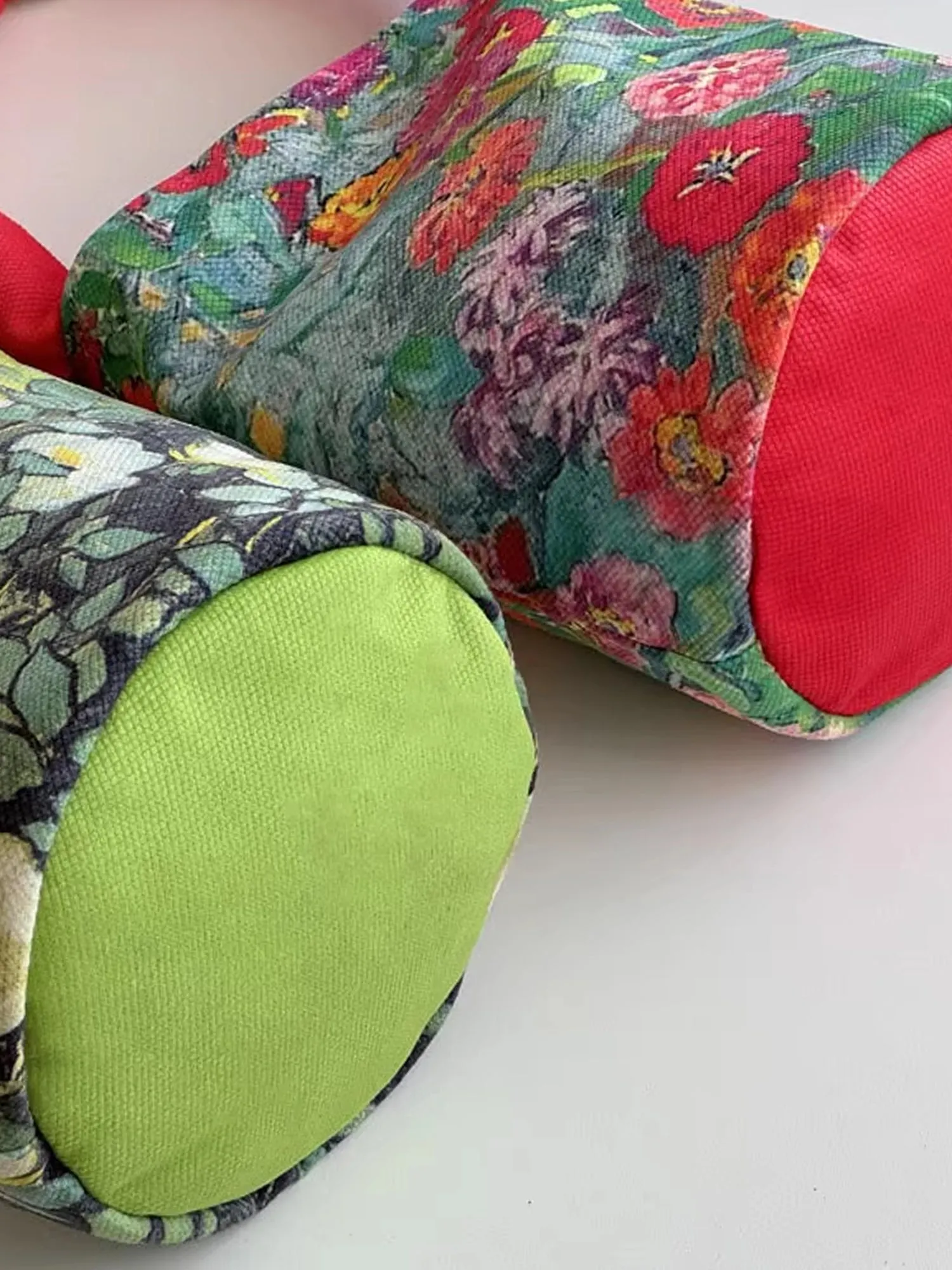 Vibrant Floral Printed Bucket Bag BP005